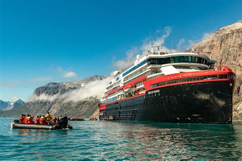 The 5 best Arctic cruise itineraries, from someone who has tried them ...