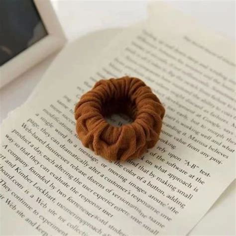 Pair of soft nude hair ties – pretmybaby