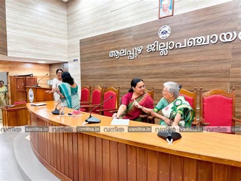 ‘കമ്പിളി പുതപ്പ് ചോദിച്ച ആ മേട്രനെ ഓർമയില്ലേ?’: കുഞ്ചാക്കോ ബേബനെയും ...