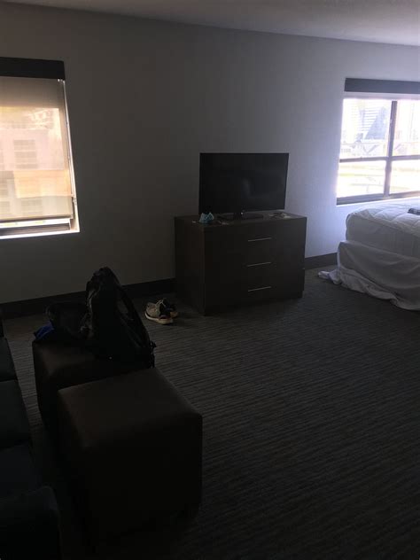 COMFORT INN & SUITES DOWNTOWN BRICKELL-PORT OF MIAMI - Hotel Reviews ...