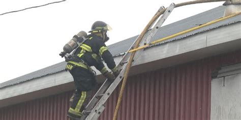Firefighters keep Lisbon fire from spreading