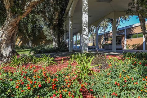 Library Locations – LA County Library