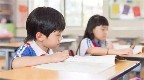 事关孩子上学！深圳2023年将新增20万个基础学位、25个教育集团……