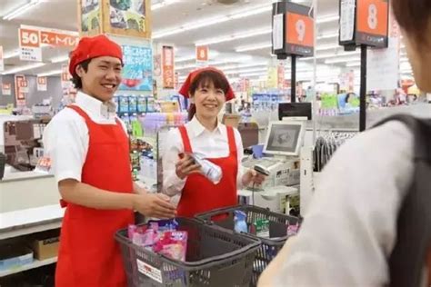 实体店铺经营的“魔鬼细节”之关于店员丨优鸟科技_顾客