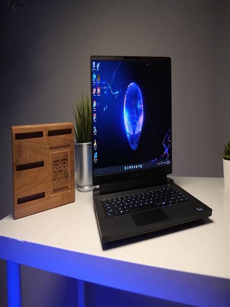 Alienware R7 Screen 4K 的图像结果