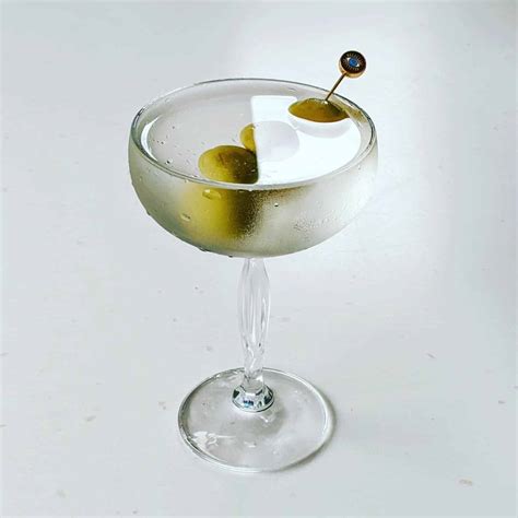Montis Dirty Gin Martini Recipe | Cheers Mr. Forbes