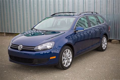 Volkswagen Jetta Sportwagen TDI shows diesel economy, wagon utility (pictures) - CNET
