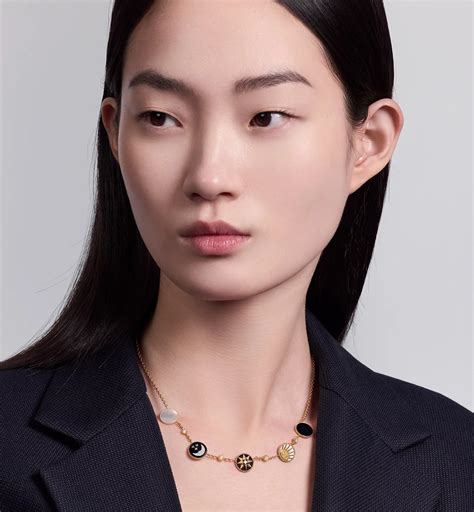 Rose des Vents and Rose Céleste Necklace Yellow and White Gold, Diamonds, Mother-of-Pearl and ...