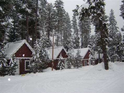 CRESCENT CREEK COTTAGES & RV PARK (Crescent Lake) - Campground Reviews ...