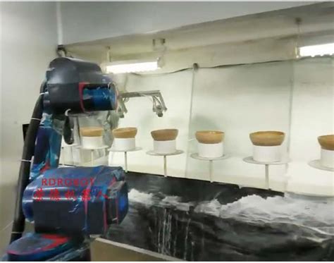 竹碗两涂两烤机器人喷漆流水线-