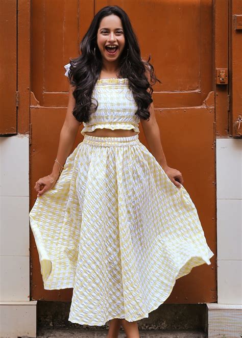 Get Yellow Checkered Crop Top & Skirt Co-Ord Set at ₹ 1568 | LBB Shop