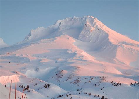 Mount Hood Ski Resorts: What You Need to Know | TouristSecrets