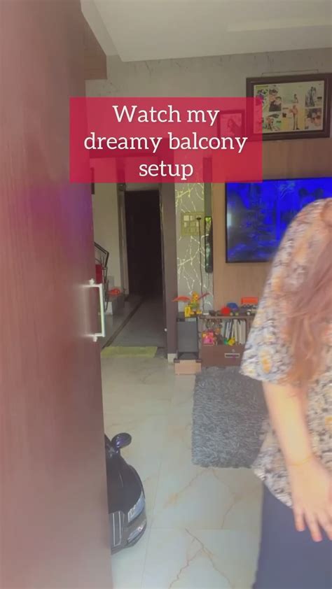 Metal Balcony Railing Planter – Stylish White & Gold Hanging Flower Po ...