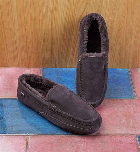 Men’s Shearling Slippers - Cocooning Your Feet in Natural, Soft & Warm