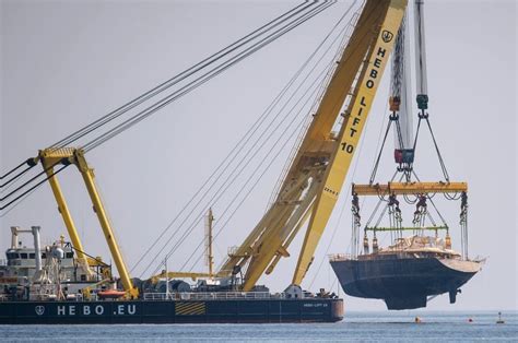 Bayesian wreck recovered only by robot, is the first time: the dynamics ...