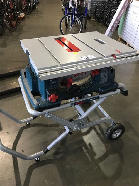 BOSCH 4100 10 INCH TABLE SAW WITH GRAVITY RISE STAND