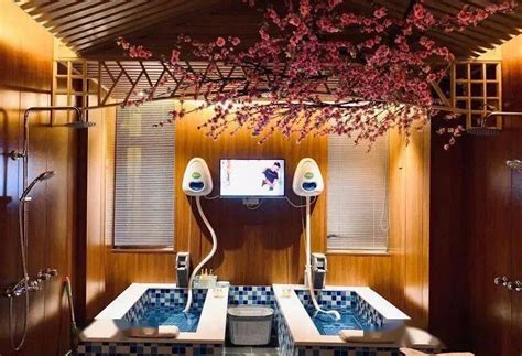 杭州文苑浴室有个师傅 二十多年的老手艺 搓澡有一套_每日商报