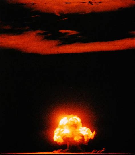 尘封核爆(1995)美国_高清BT下载 - 下片网