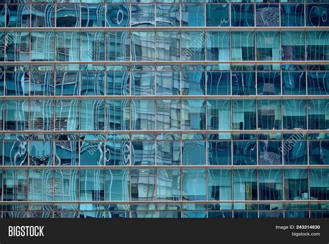 Interior Building Front View 的图像结果