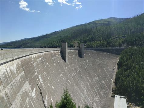 Hungry Horse Dam “Surprise” – OurTravels