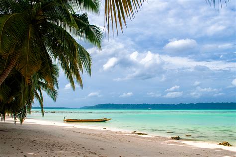 Enjoy Corbyn’s Cove Beach in Port Blair’s Serene Beauty