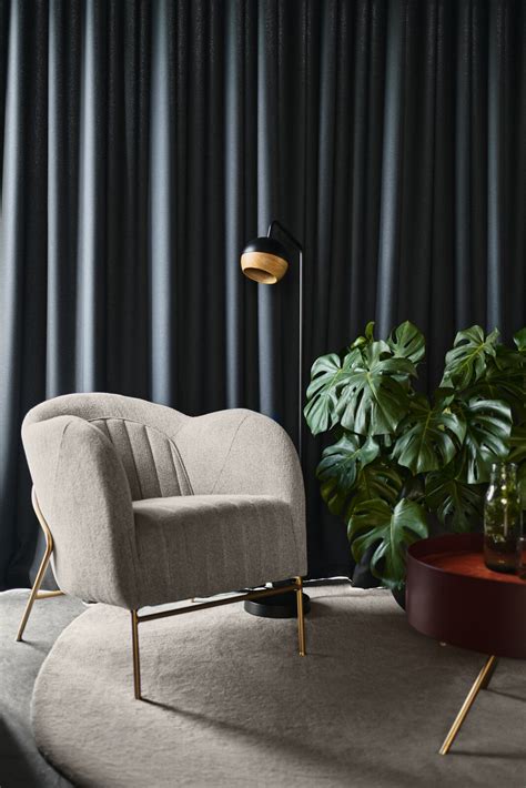 Photo 20 of 58 in Top Of The Lake by Zarysy Jan Sekula - Dwell