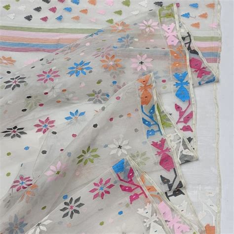 Buy Jamdani Saree Online In India - Etsy India