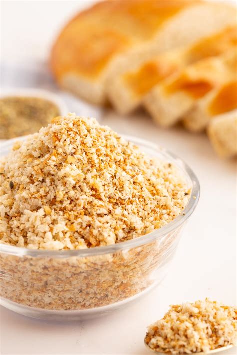 How to Make Italian Bread Crumbs - The Dough Dabbler