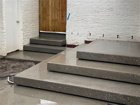 Floating Concrete Front Steps at Bruce Karp blog