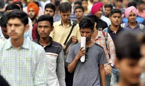 Aging dreams: With no Group-1 notification for 11 yrs, TSPSC aspirants ...