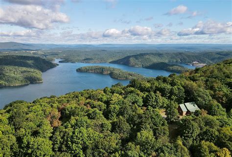 7 Most Beautiful Lakes In Pennsylvania