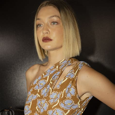 Blunt Bob Haircut Inspiration: The Ultimate Style Guide