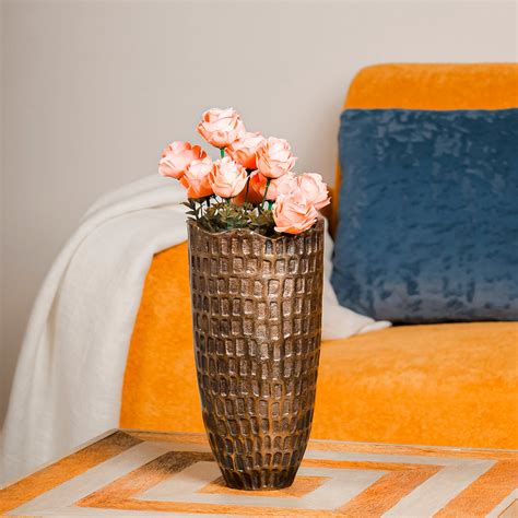 Antique Textured Metal Vase for Home Decor – Casa Decor