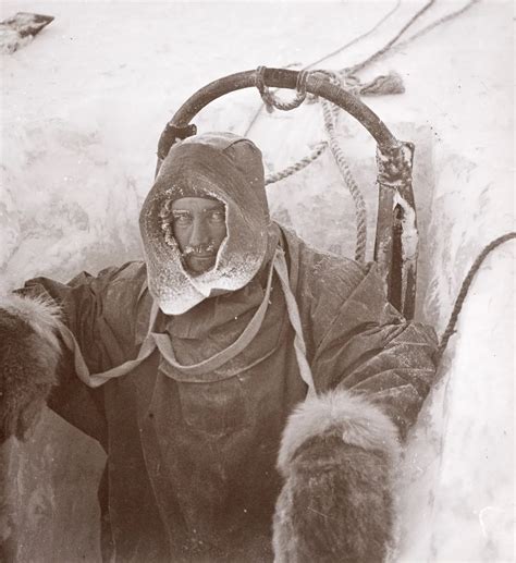 See Rare Images of Early 20th-Century Antarctic Expeditions