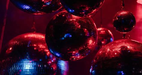 Sunset at EDITION – LALA GUIDE | Nightclubs in West Hollywood