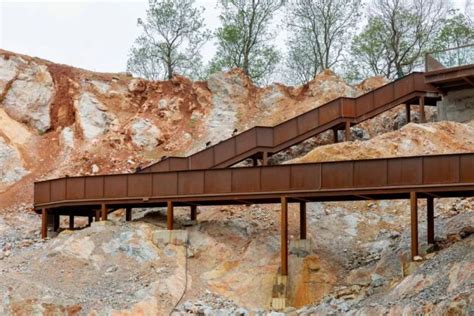 废弃矿坑改造的景观公园-VIP景观网