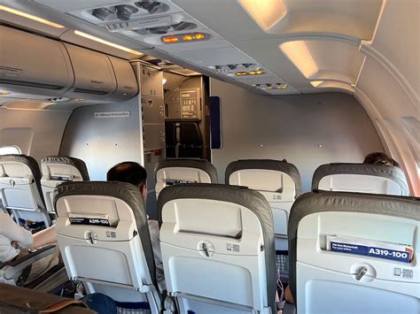 Lufthansa A319 Business Class 的图像结果