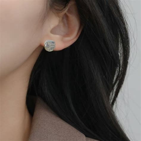 Jewellery Online - Premium Facet Edge Studs Silver | Nestasia
