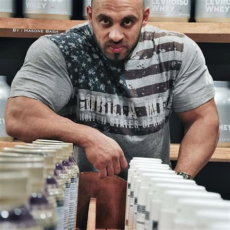 Muscle Lover - The World of Bodybuilders: Iraqi bodybuilder Mahmoud Al ...