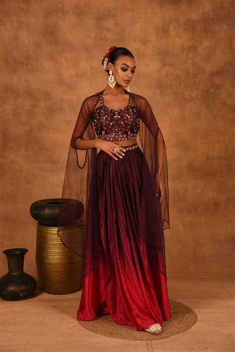 WINE OMBRE SKIRT WITH CROP TOP AND CAPE – Laalzari