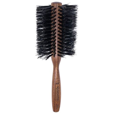 The 12 Best Round Brushes For Every Hair Type, Per Hairstylists