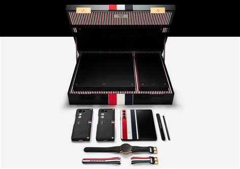 Galaxy Z Fold 5 Thom Browne Edition unboxing video exudes style - SamMobile