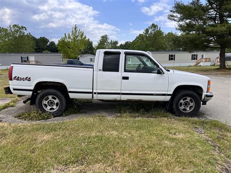 1996 Chevrolet C/K 1500 for Sale in West Newton, PA - OfferUp