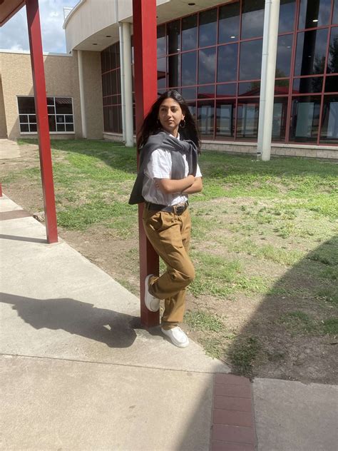 Students participate in ‘Frat vs Sorority’ Day during Red Ribbon Week ...