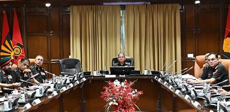 COAS Gen Dwivedi chairs first meeting of top Army leadership on future ...