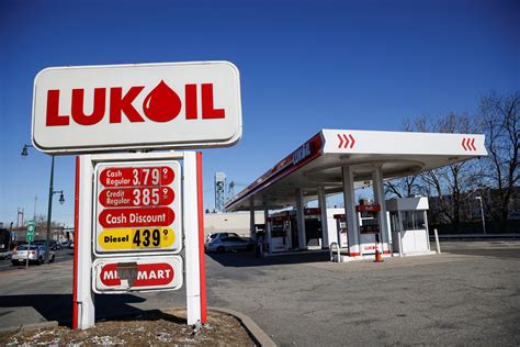 New Jersey city votes to halt licenses of gas stations tied to Russia's ...