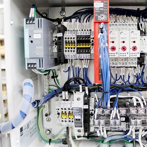 Human Machine Interface HMI Example 的图像结果
