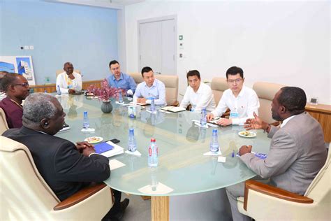 Africa World 的图像结果