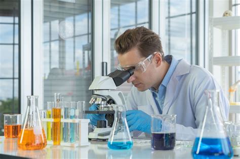 Science Lab Equipment 的图像结果