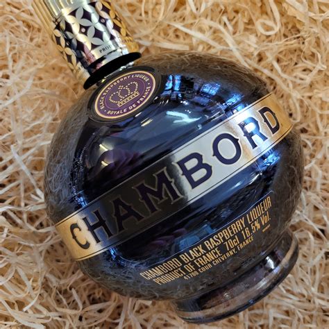 Chambord Black Raspberry Liqueur, France (16.5% Vol)(70cl) - Evington's ...